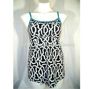 Two Hearts Maternity‎ Swim Tankini Top SMALL Pregnancy NWT